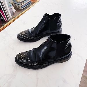 Saint Laurent | Studded Chelsea Boots